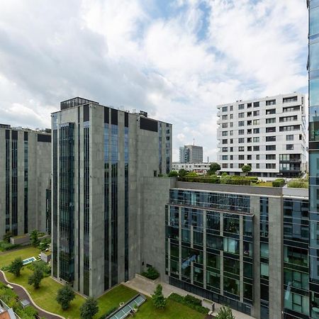 City Center Apartments Grzybowska With Parking By Noclegi Renters Varsóvia Exterior foto